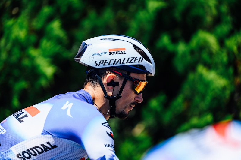 tx8732 スペシャライズド ヘルメット クイックステップ 55-59cm tx8732 スペシャライズド ヘルメット クイックステップ 55-59cm tx8732