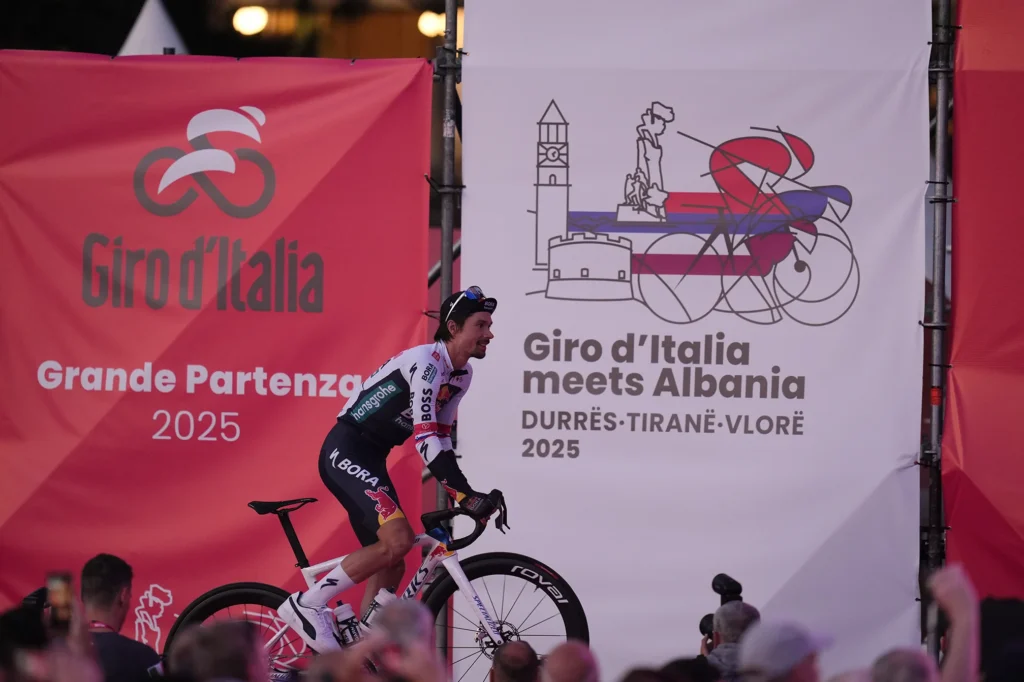 値下げ❗️ジロデイタリア2005 stage9 出走者サイン 値下げ❗️ジロデイタリア2005 stage9 出走者サイン corvos_00037940